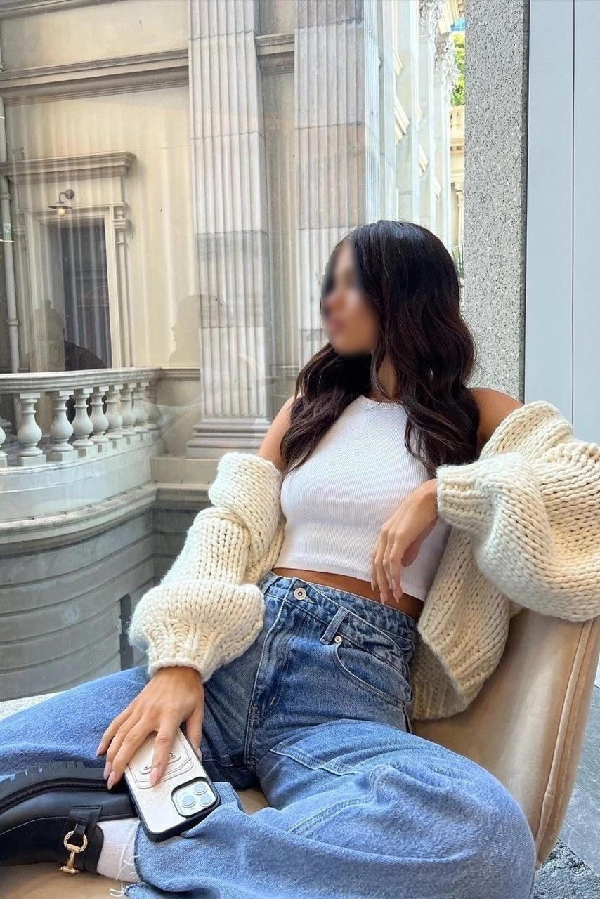 Проститутка Питера Ксюха с 2 размером груди предлагает интим услуги у метро Площадь Восстания  +7(981)126-12-57 - фото 2